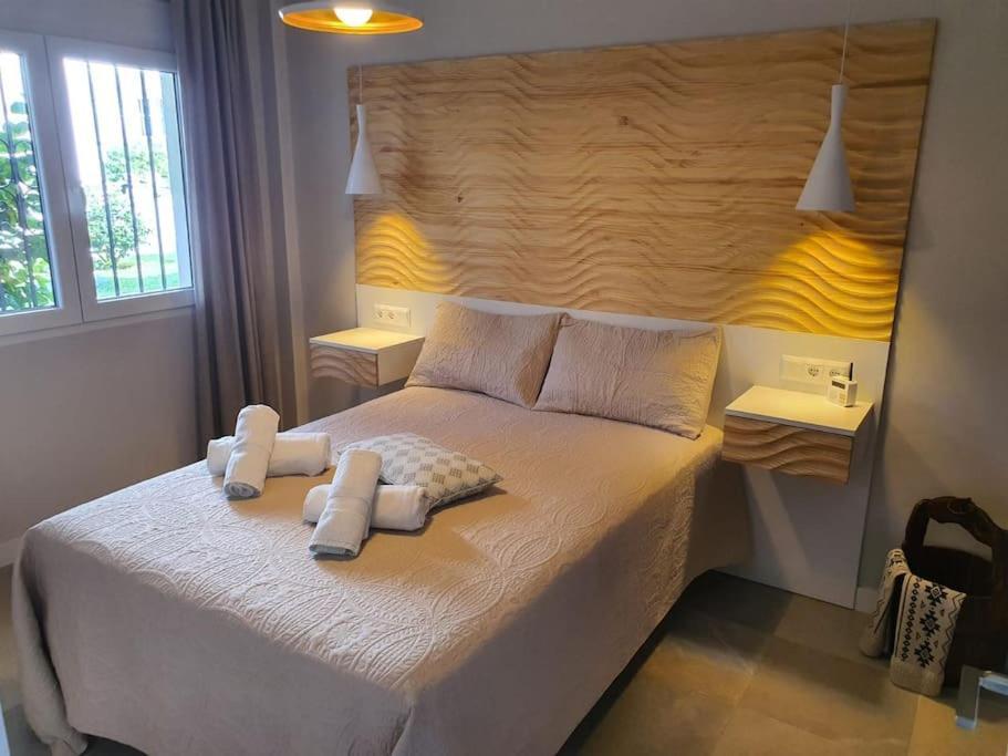 Front Mer - Sublime Appartement Moderne Et Confortable Эстепона Экстерьер фото